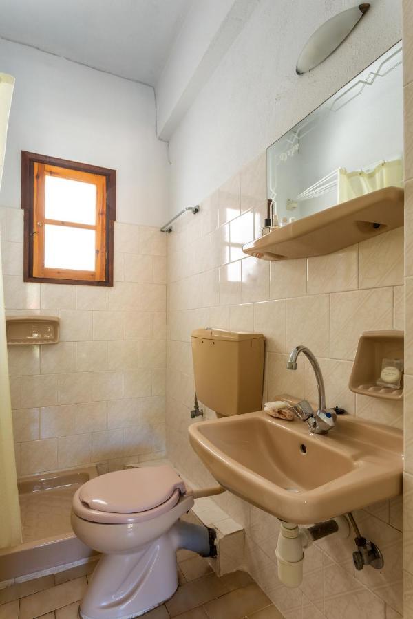 Ageri Studios ستافيلوس المظهر الخارجي الصورة